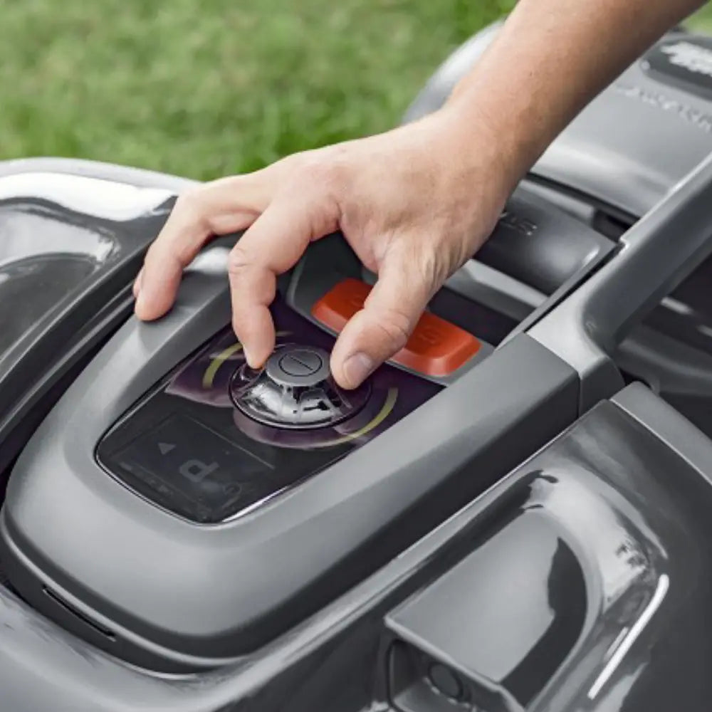 Robot corta relva Husqvarna 435X AWD Nera