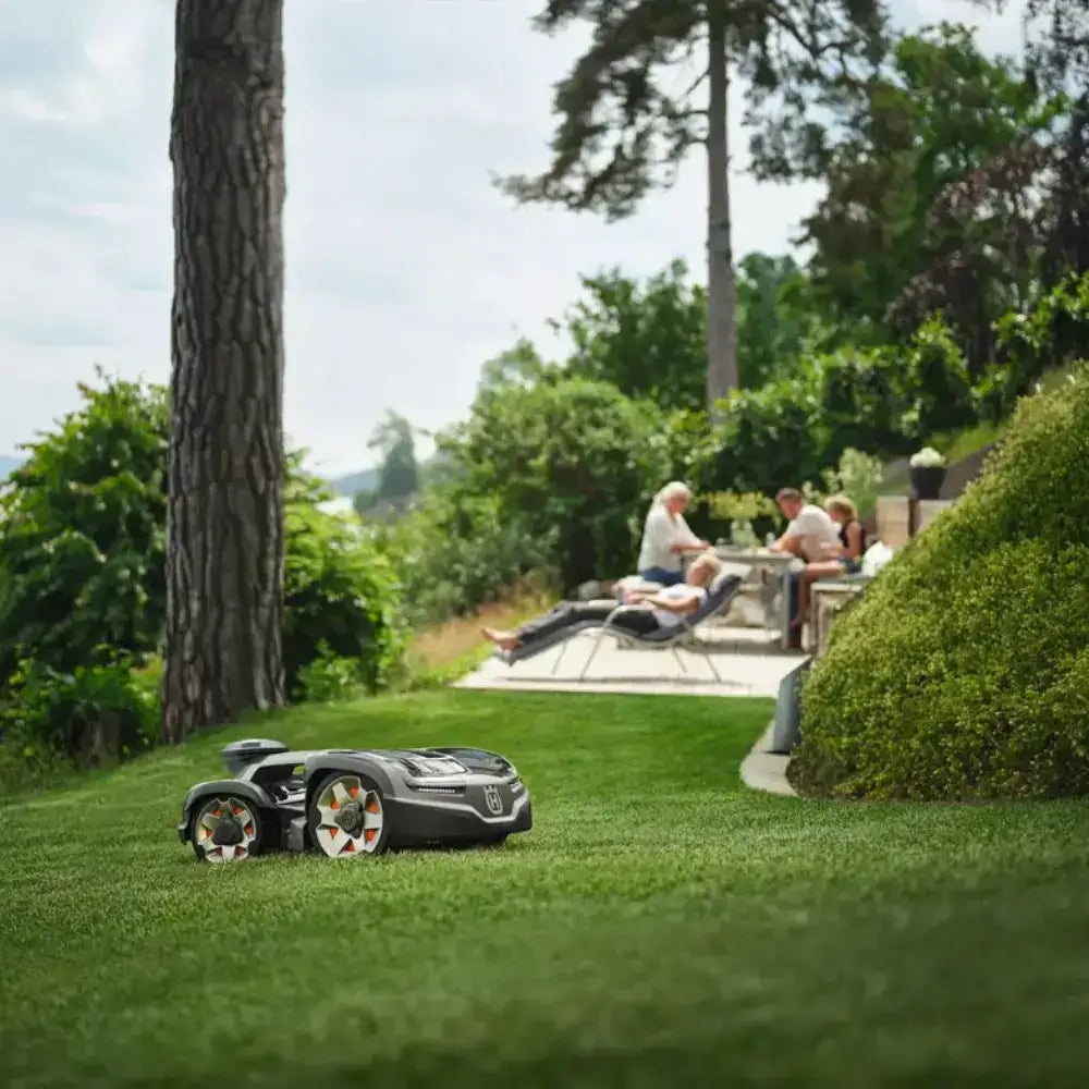 Robot corta relva Husqvarna 435X AWD Nera